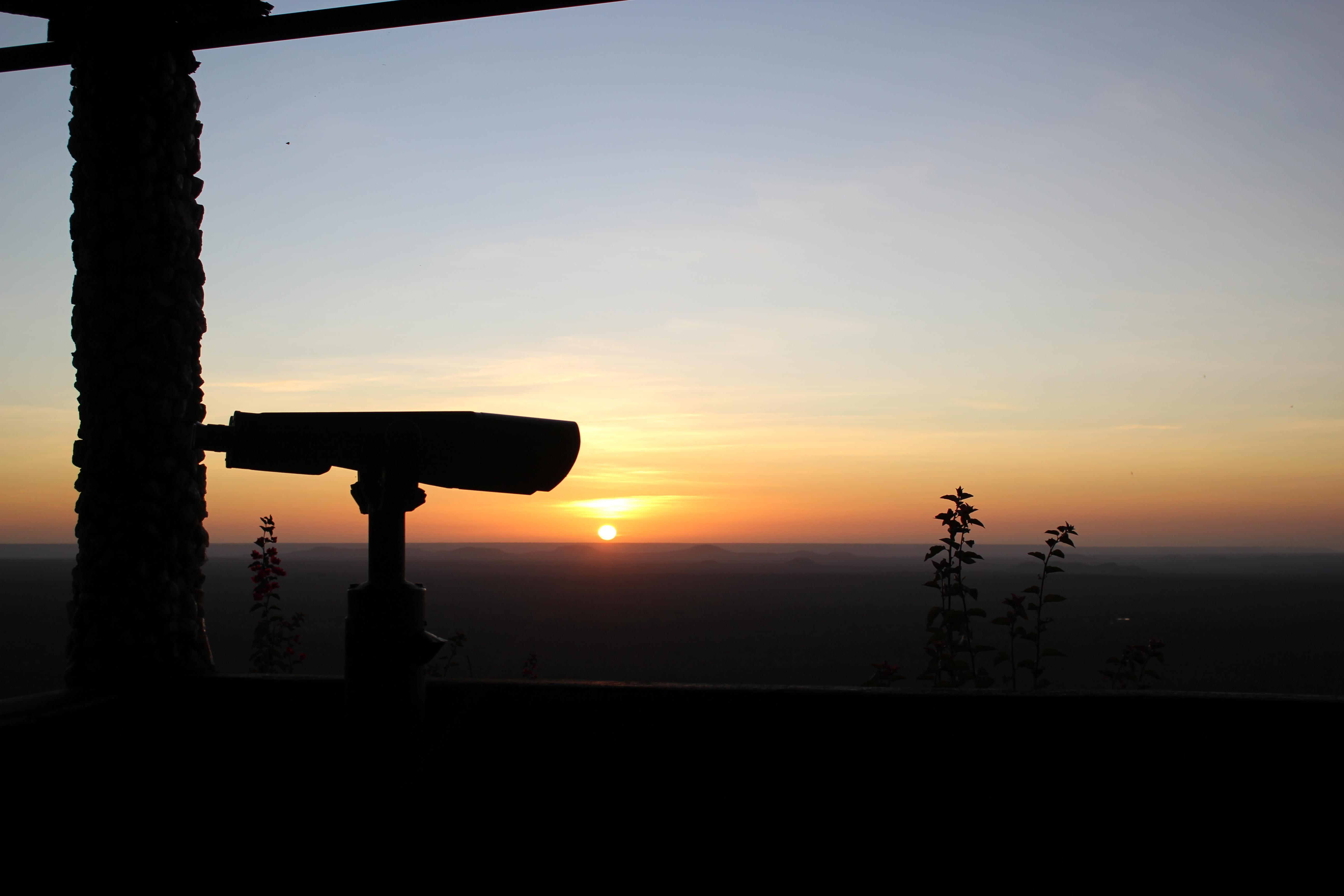 Ngulia Safari Lodge Tsavo Bagian luar foto