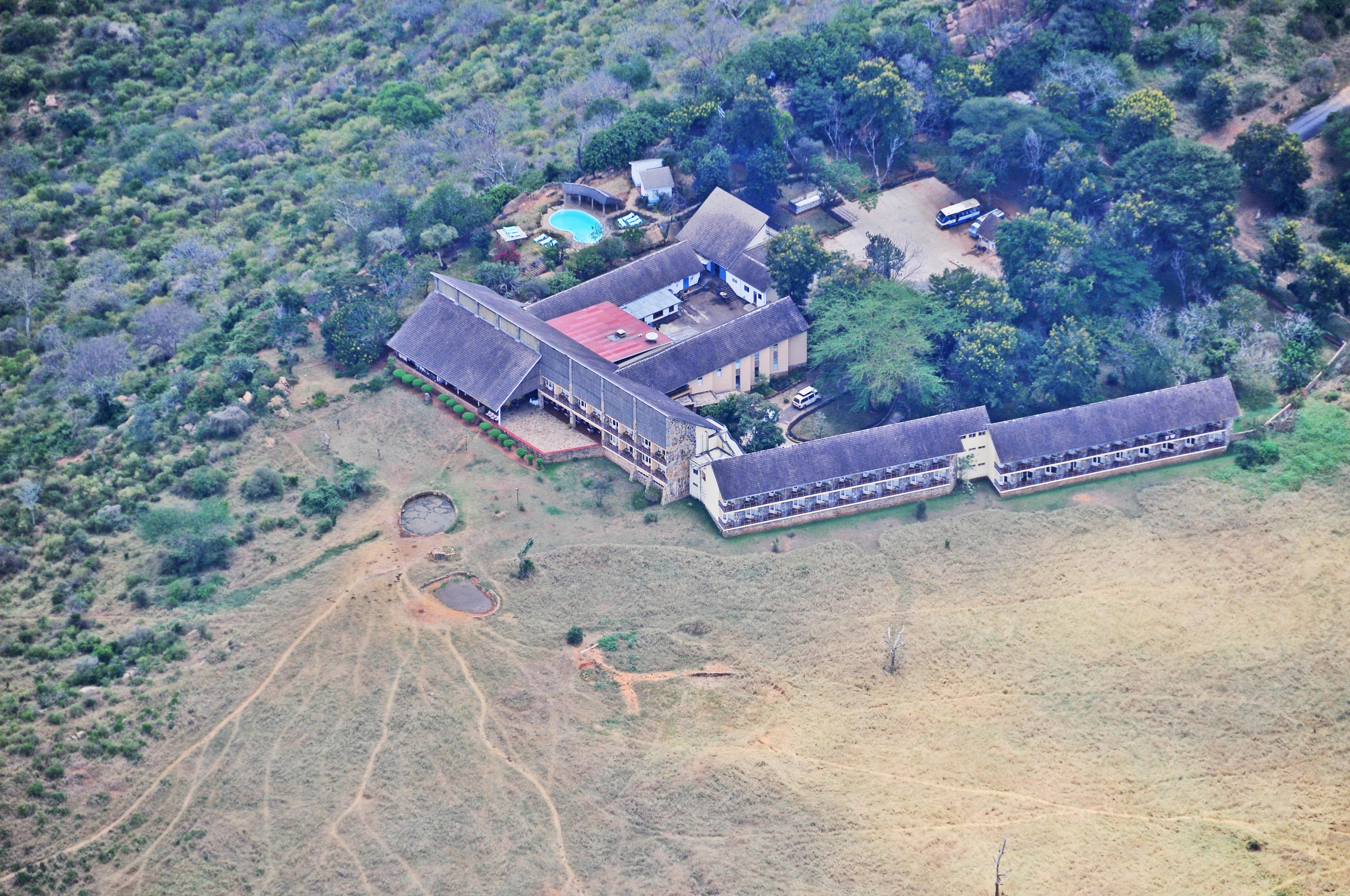 Ngulia Safari Lodge Tsavo Bagian luar foto