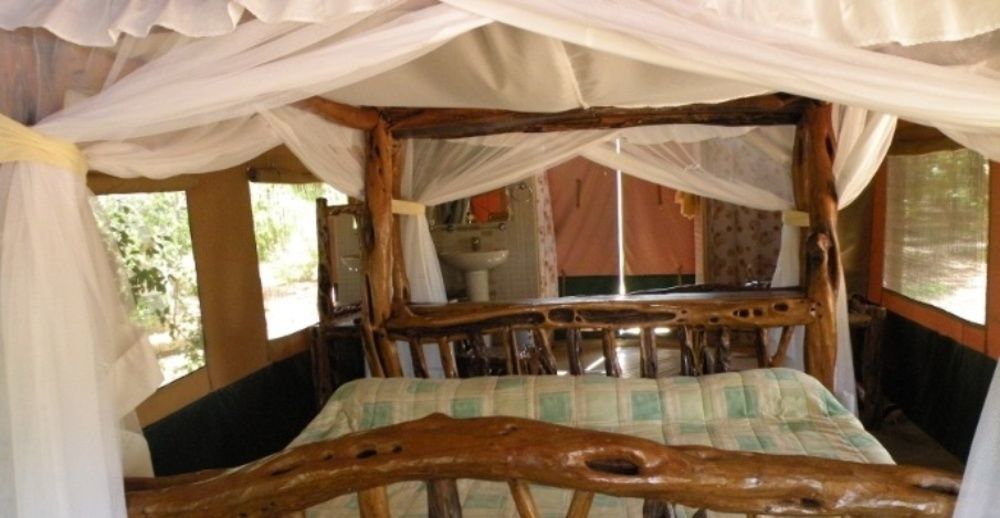 Ngulia Safari Lodge Tsavo Bagian luar foto