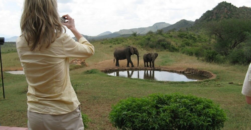 Ngulia Safari Lodge Tsavo Bagian luar foto